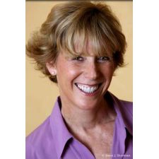 Photo of Lauri Grossman Photo of Lauri Grossman